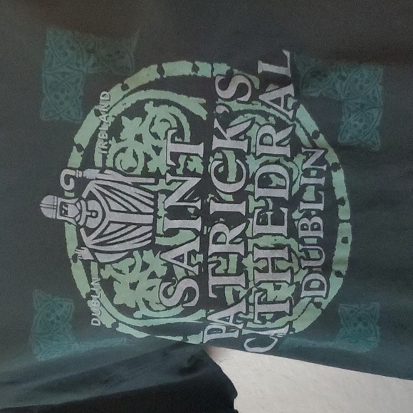 unisex Green Saint Patrick's Cathedral Dublin, Ireland T-shirt sz L - Picture 4 of 7